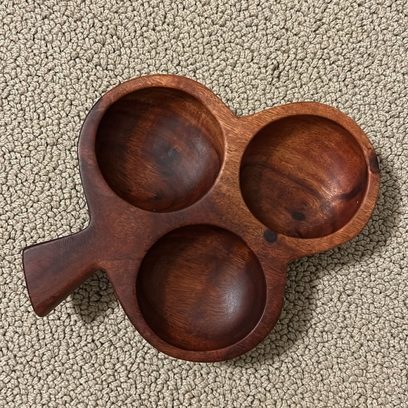 Vintage Hand Carved Solid Wooden Bowl Clover Shaped Three Divided Compartments - Picture 2 of 5